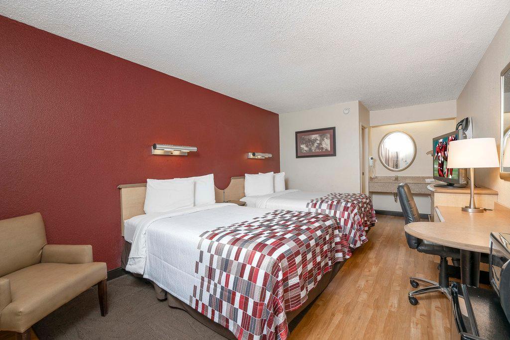 Red Roof Inn & Suites Detroit - Melvindale/Dearborn Eksteriør bilde